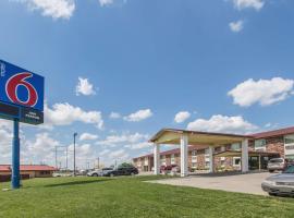 Motel 6 Omaha - Central