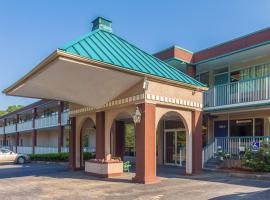 Motel 6-Groton, CT - Casinos nearby, готель у місті Ґротон