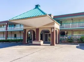 Motel 6-Groton, CT - Casinos nearby