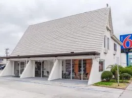 Motel 6-Long Beach, CA - International City