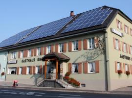 Hotel-Gasthaus Engel Luttingen, hotel v destinaci Laufenburg