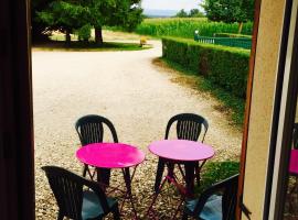 la ferme de Martine, hotel cerca de Golf Bresse, Lent