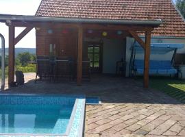 Pécsely apartman, vacation rental in Pécsely