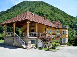 Apartment Sotočje: Dolenja Trebuša şehrinde bir kiralık tatil yeri
