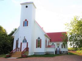 The Church House in New Brunswick, отель в городе Cape Tormentine
