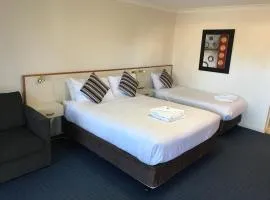 Orange Motor Lodge
