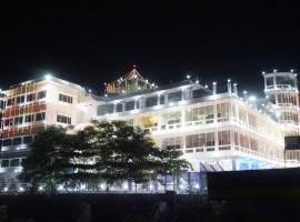 Mahamaya Palace Hotel & Conference Center, hotel in Bodh Gaya