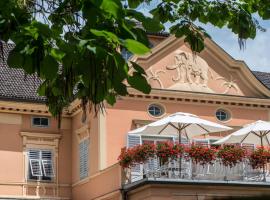 Hotel Elephant, hotel en Bresanona