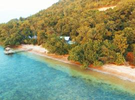 Alam Indah Busuanga Beach and Villas, hotel in Busuanga