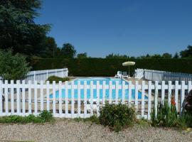 LE CLOS D'EMELINE, povoljni hotel u gradu 'Sainte-Terre'