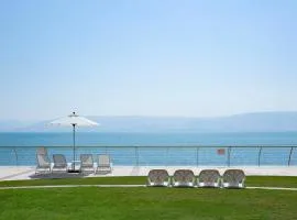 Gai Beach Hotel