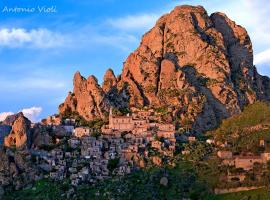 Case Rurali Pentedattilo, alquiler vacacional en Pentedattilo