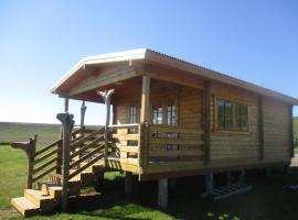 Smyrill Cottages, hotel dicht bij: Draugafoss, Þórshöfn