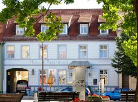 Bluhm's Hotel & Restaurant am Markt, hotel with parking in Kyritz