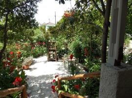 Stamatia's Garden, cheap hotel in Agnontas