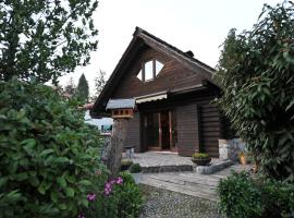 Alice Chalet Bled, koliba na Bledu