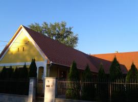 Döröcske Vendégház, hotel v destinaci Somogydöröcske