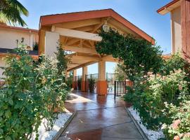 Best Western Antelope Inn & Suites, hotel v destinácii Red Bluff