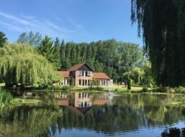 Everglades, villa i Denver