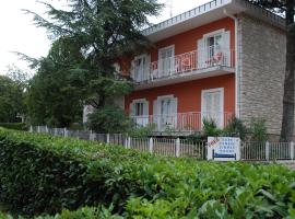 Bed and Breakfast La Rossa, hotell i Umag