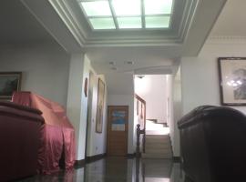 Yuan Gong Yuan, hotel din Longtian