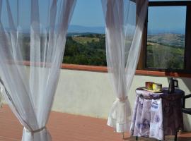 Appartamento panoramico, pet-friendly hotel in Pancole