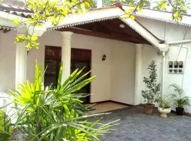 Layathraa Kandy