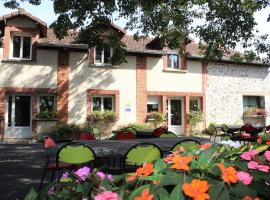 Auberge de la Normandie, hotel com estacionamento em Junhac