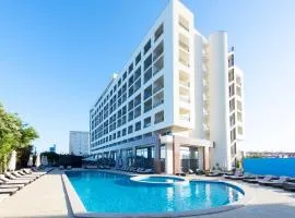 TRYP by Wyndham Lisboa Caparica Mar