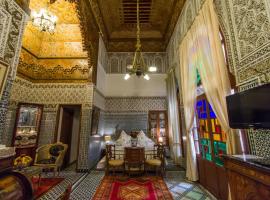 Riad Damia Suite &Spa, hotel in Fez