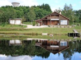 Lieux-au-lac, hotel de playa en Augignac