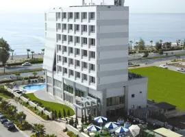 Blue Garden Hotel