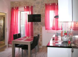 Apartmani KLARA i GRACIA, hotel de 3 estrellas en Split