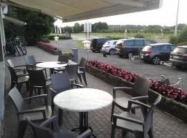 Arconaty Hotel, hotell i Linter