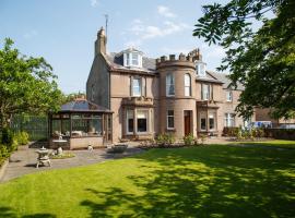 The Limes Guest House, hotelli kohteessa Montrose