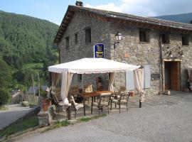 Cal Pastor, casa di campagna a Fornells de la Muntanya