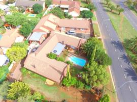 Cura Lodge, hotel en Bloemfontein