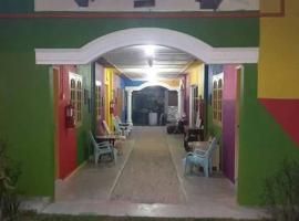 Taman negara rainbow guest house, хотел в Куала Тахан