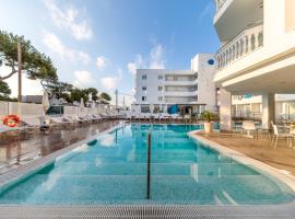 Hotel Triton Beach: Cala Ratjada'da bir otel