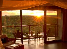 Victoria Falls Safari Club, hotel en Victoria Falls