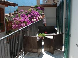 Casa Fanny, hotel in Limone sul Garda