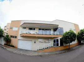 Cristal Palace Inn