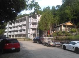 Bernache, hotel u Mont-Tremblantu