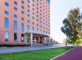 Best Western PLUS Nuevo Laredo Inn & Suites โรงแรมในนวยโวลาเรโด