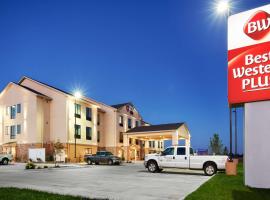 Best Western Plus Stevens County Inn, hotel com banheiras de hidromassagem em Hugoton