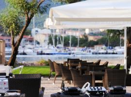 Sporting Hotel Stella Maris, hotel em Bosa Marina