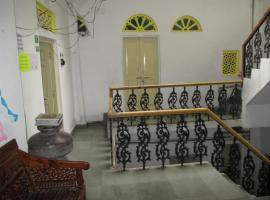 Udai Haveli Guest House: Udaipur şehrinde bir otel
