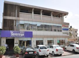 Hotel Sovereign, hotel in Daman