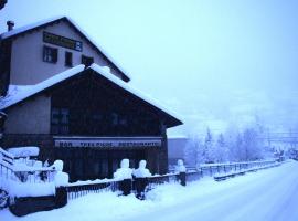 Tres Picos, hotel di Eriste