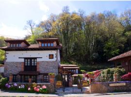 Casa Ortiz, hotel in Soto de Cangas